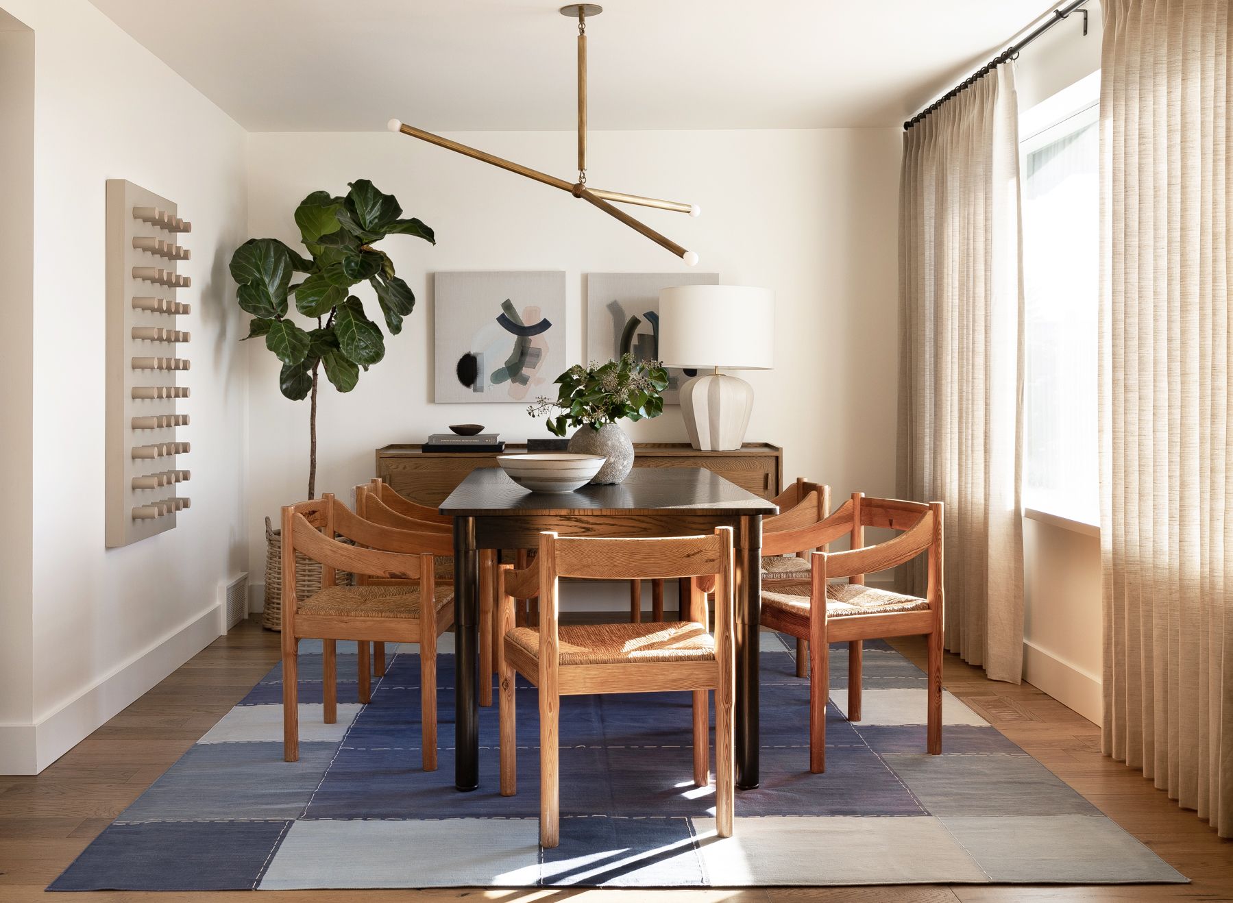 Dining Room Ideas Heidi Caillier Design Seattle Interior Designer Olympic Manor House Modern Traditional Dining Room Vintage Chairs Apparatus Fiddle Leaf Fig Tree 1572367938 