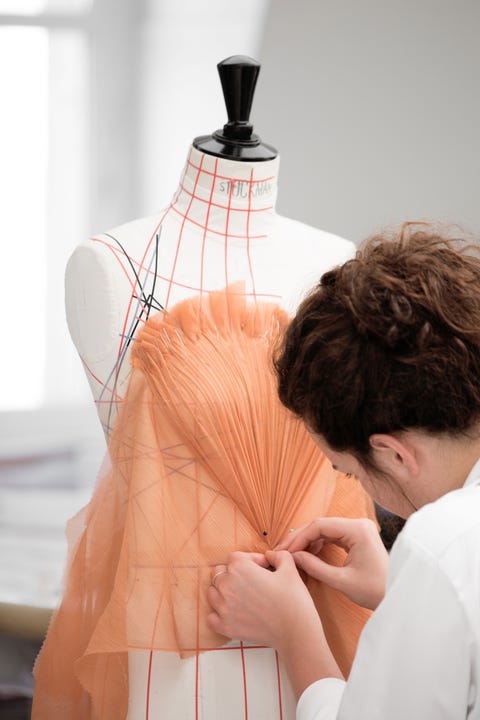 the making of lorde's red carpet dress for the gala