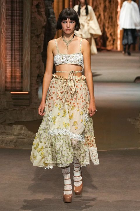 fashion skirts spring-summer 2023 dior fashion show