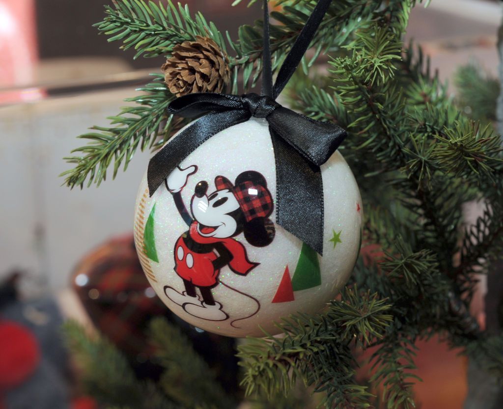 Lot Of 3 Disney Mickey Mouse Through The Years Mini Ornament Set Wholesale Prices Online Store 