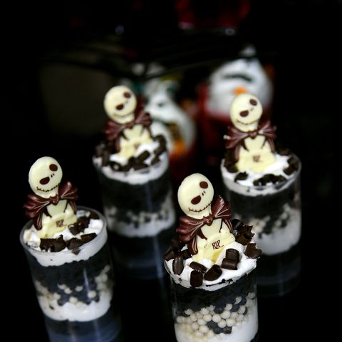 disney world halloween photos skeleton sweets