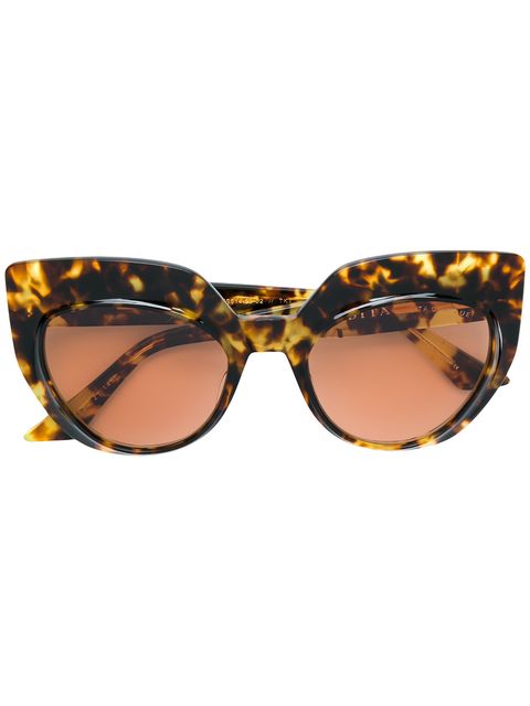 occhiali da sole, occhiali tendenza estate 2018, occhiali maxi, mini occhiali