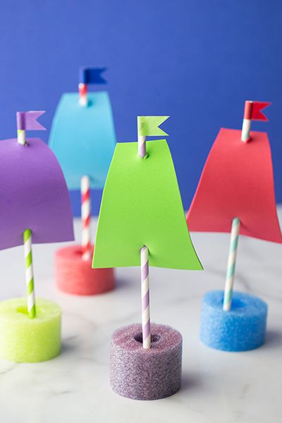 diy activities for kids  pool noodle boats