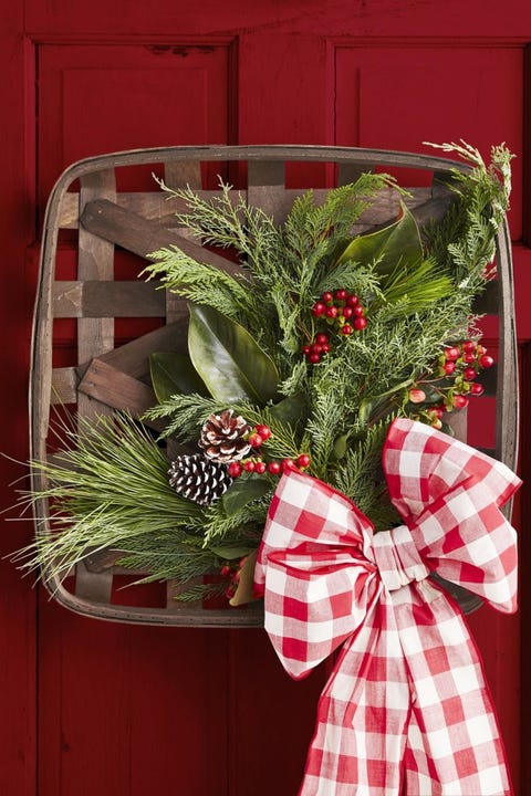 DIY Christmas Crafts Basket Wreath diy christmas crafts basket wreath