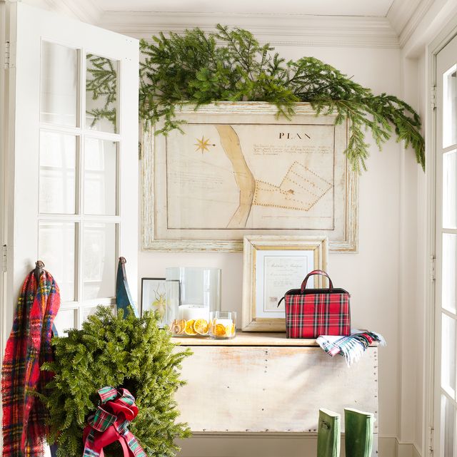 30 Easy DIY Christmas Decorations - Homemade Holiday Decor Ideas