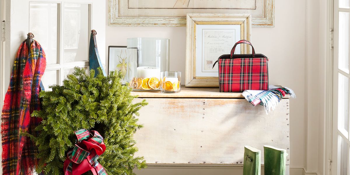 31 Easy DIY Christmas Decorations That Look High-End