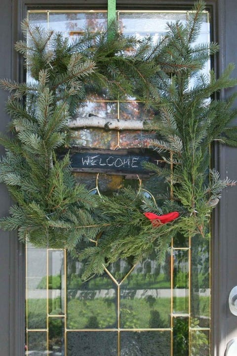 diy christmas window decorations cardinal wreath