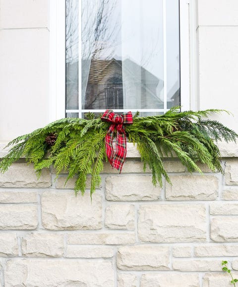 diy christmas window decorations greenery with ribbon