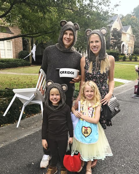 41 Awesome Family Halloween Costumes 2022 (DIY or Buy)