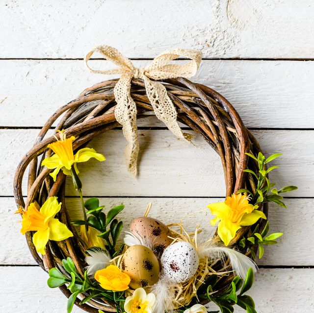 40 Diy Easter Wreath Ideas How To Make An Easter Wreath