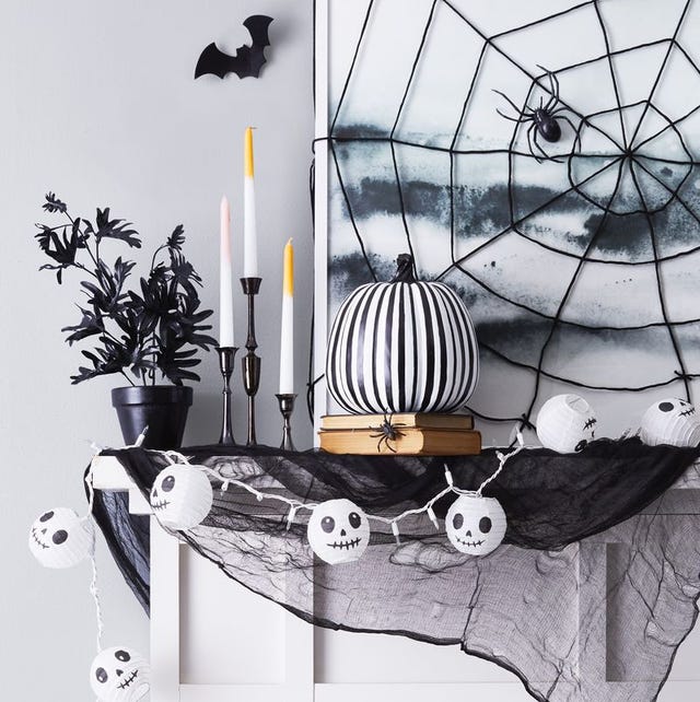 80 Easy Diy Halloween Decorations 21 Cute Halloween Decorating Ideas 80 Easy Diy Halloween Decorations 21 Cute Halloween Decorating Ideas