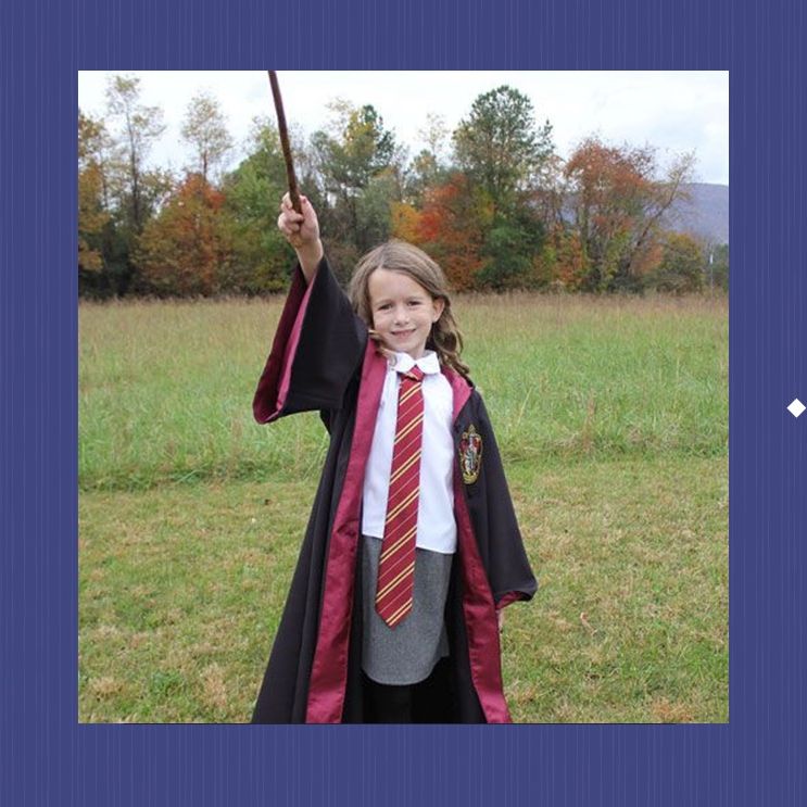 Featured image of post Diy Hogwarts Robe This hogwarts wizard robe diy free pattern perfect for your harry potter fan