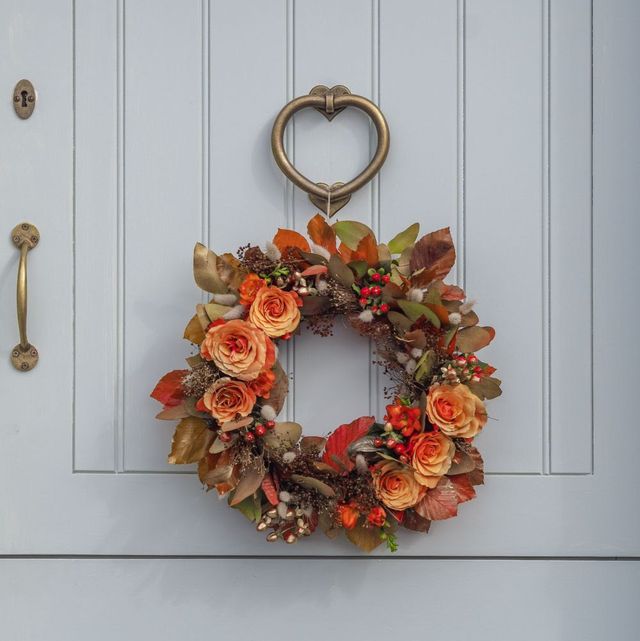 how to make an autumn wreath