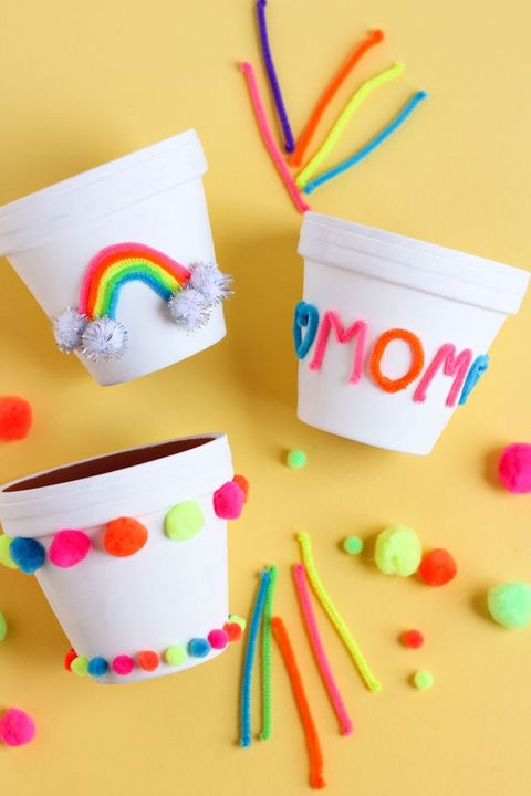 diy mothers day gifts  pipe cleaner flower pot
