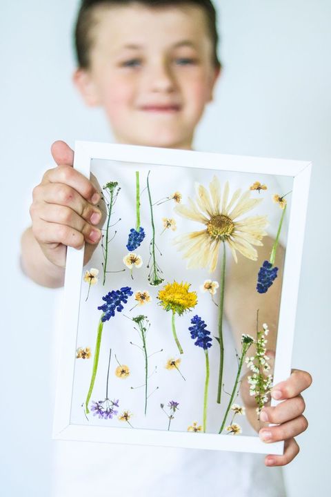 diy mother's day gifts pressed flowers