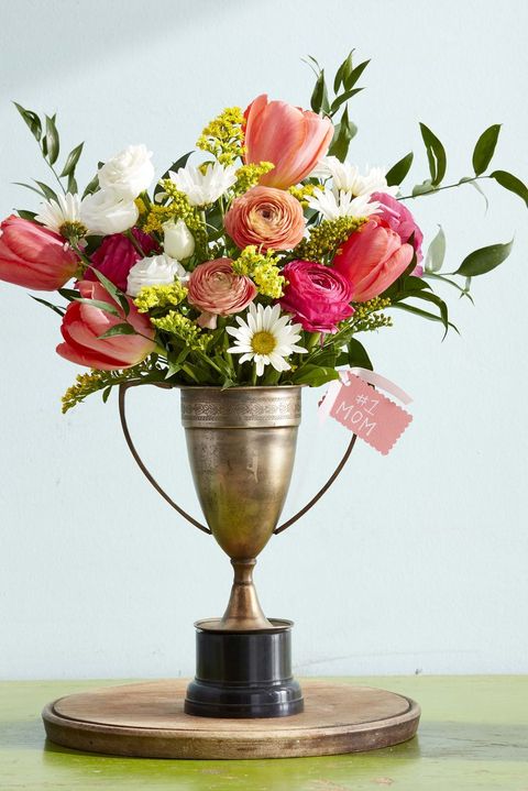 diy mothers day gifts  trophy bouquet