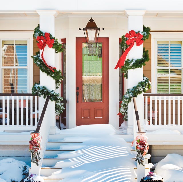 30 DIY Outdoor Christmas Decorations - Best Holiday Porch Decor