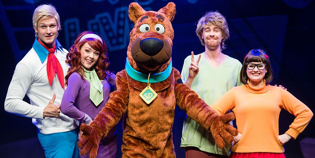 17 Diy Scooby Doo Costumes Best Costume Ideas - Diy Fred Scooby Doo Costume