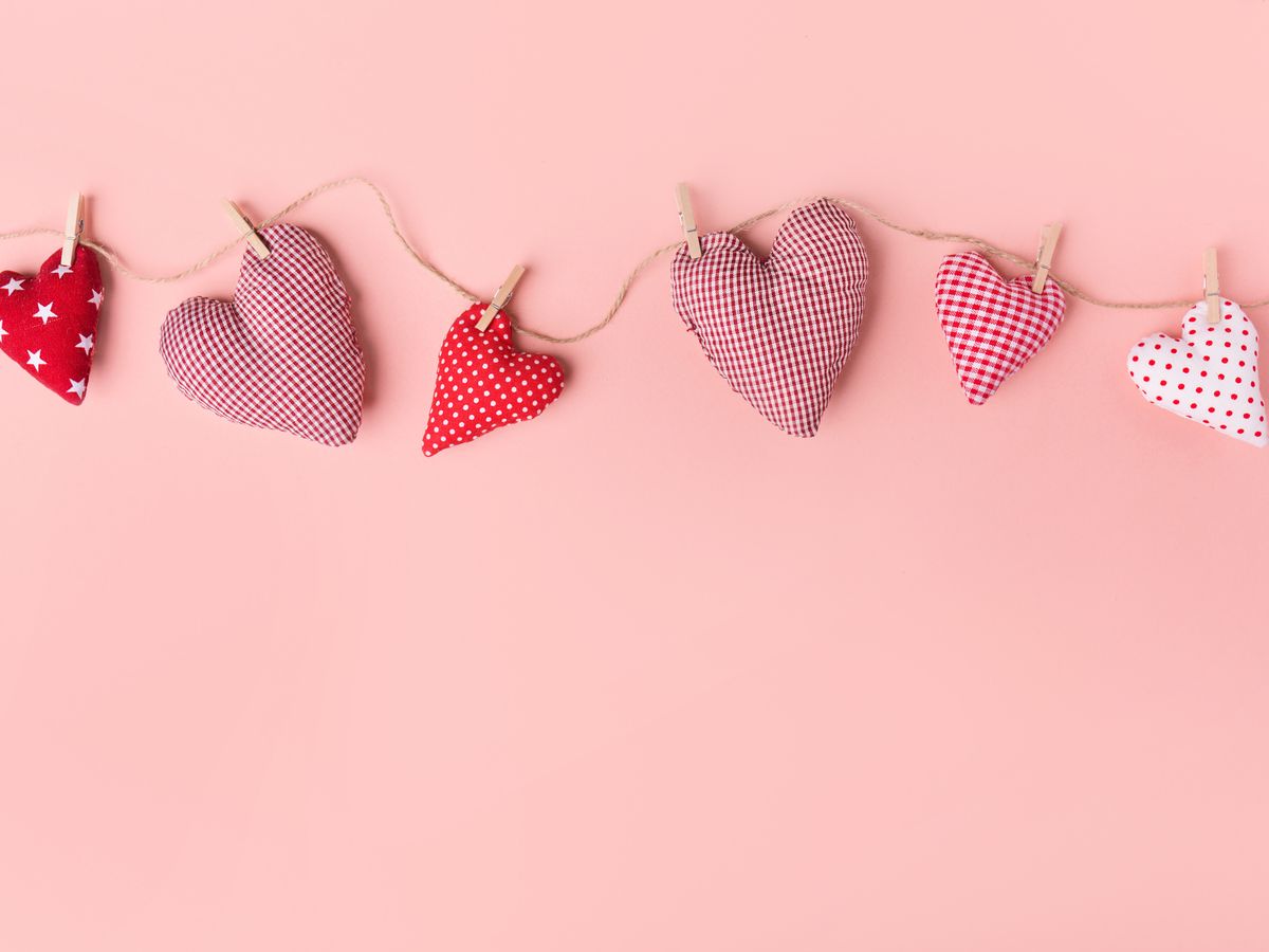 25+ DIY Valentine's Day Decorations — How to Decorate for Valentine's Day