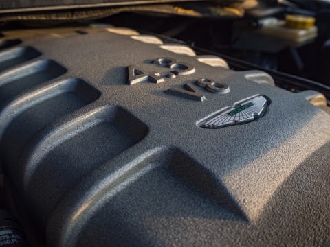 κινητήρας aston martin v8