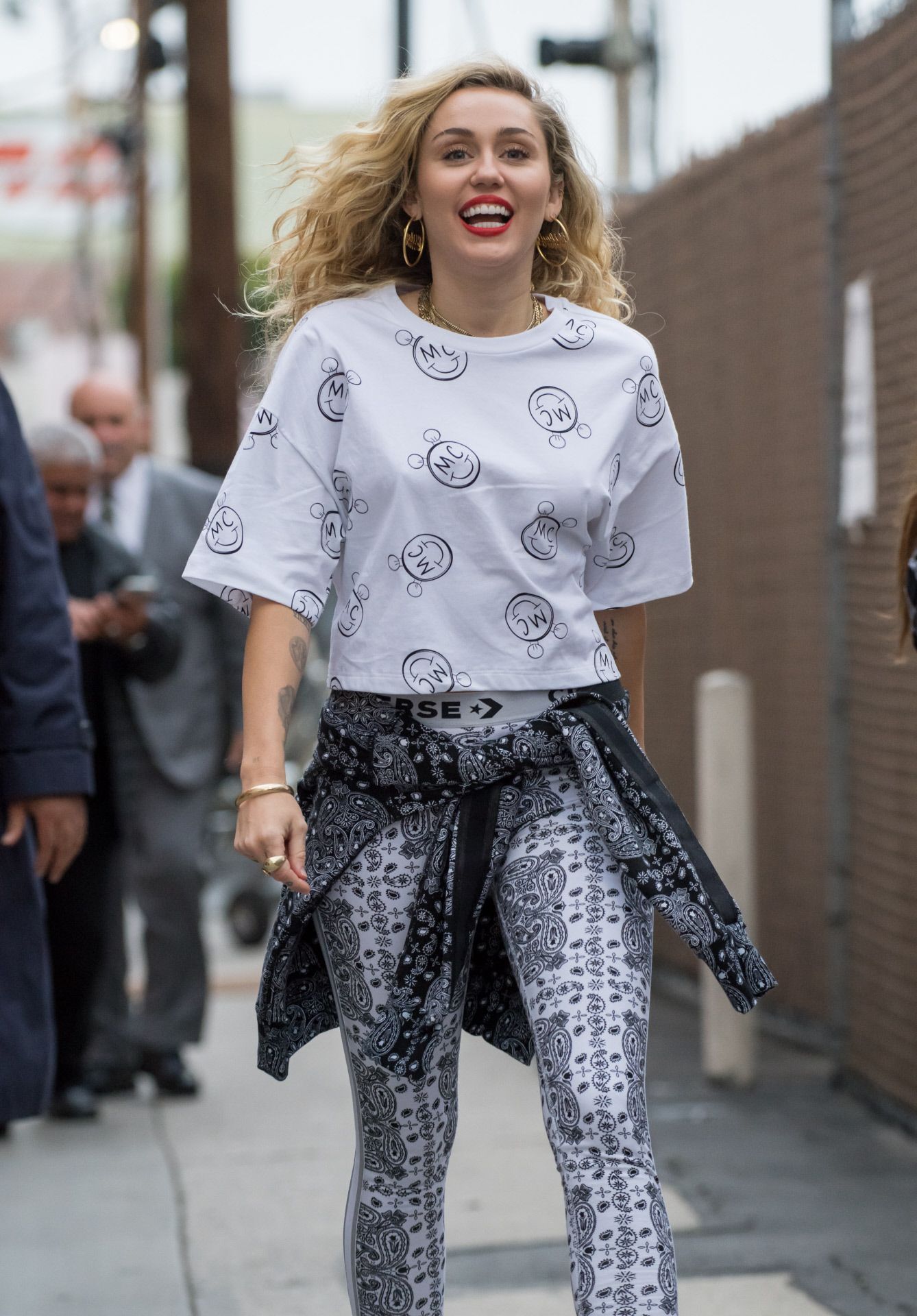 converse miley converse miley