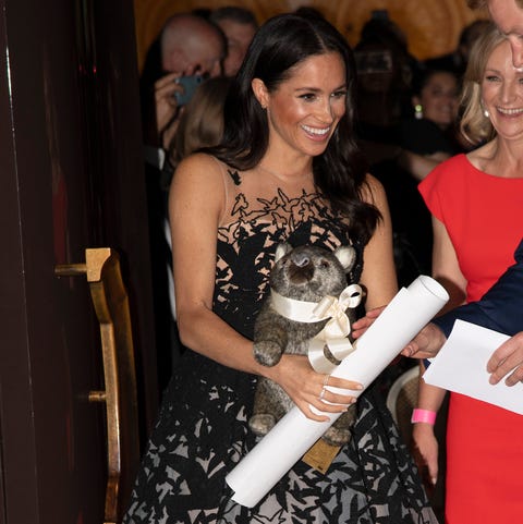 Meghan Markle estrena vestido de fiesta de Oscar de la Renta - Meghan Markle de Oscar de la renta Meghan Markle estrena vestido de fiesta de Oscar de la Renta - Meghan Markle de Oscar de la renta