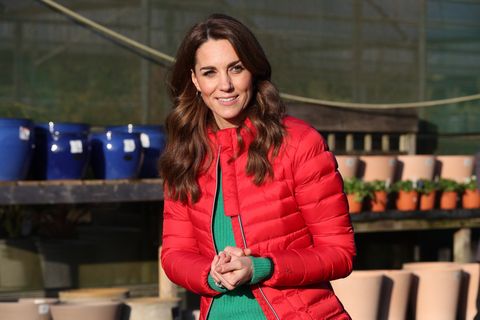 Kate Middleton disfruta en una granja rodeada de niños