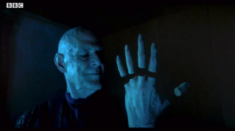 Doctor Who Villain Freaks Out Viewers With Weird Detachable Fingers