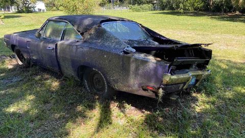 Este Dodge Charger oxidado busca una segunda oportunidad en eBay