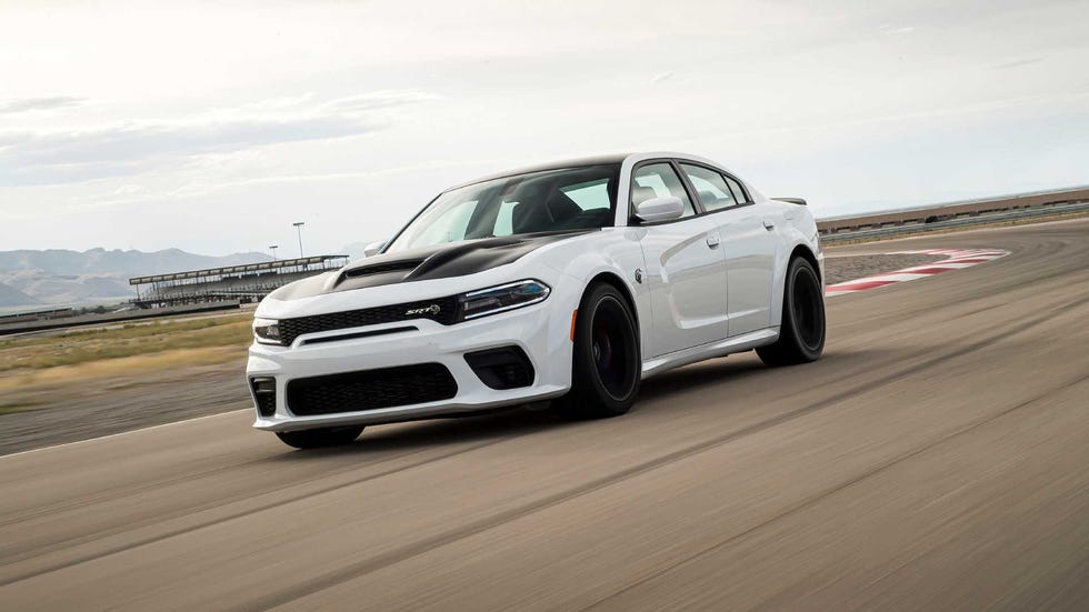 dodge-charger-srt-hellcat-redeye-1-1593711340.jpg