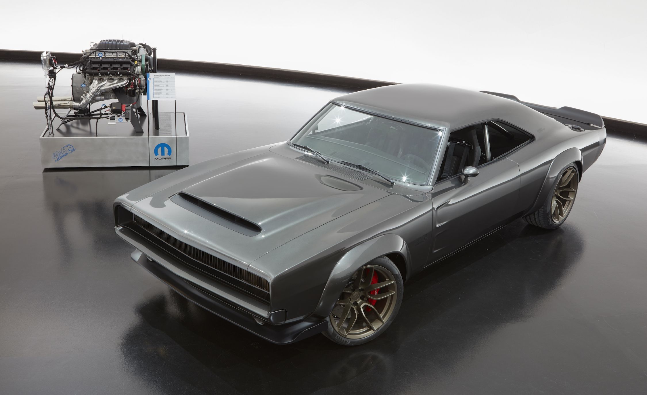 Mopar Debuts 1968 Dodge Super Charger Custom With Crate Hemi