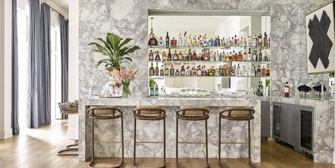 Create a signature cocktail at home with your own home bar. Photo from Elle Decor.