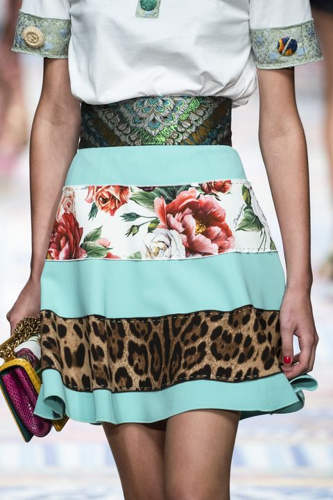 tendenza minigonna moda primavera estate 2021