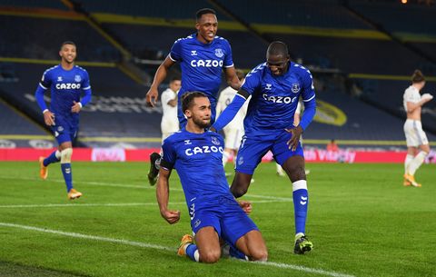 Footballer Dominic Calvert Lewis Van Everton celebrates a goal with teammates Yerry Mina and Abdoulaye Doucoure