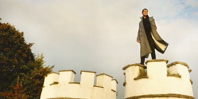 King Of The Castle At Home With Dominic West - 