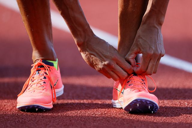 Sudán Bibliografía preocuparse Nike ZoomX Dragonfly: Las zapatillas de clavos que baten récords