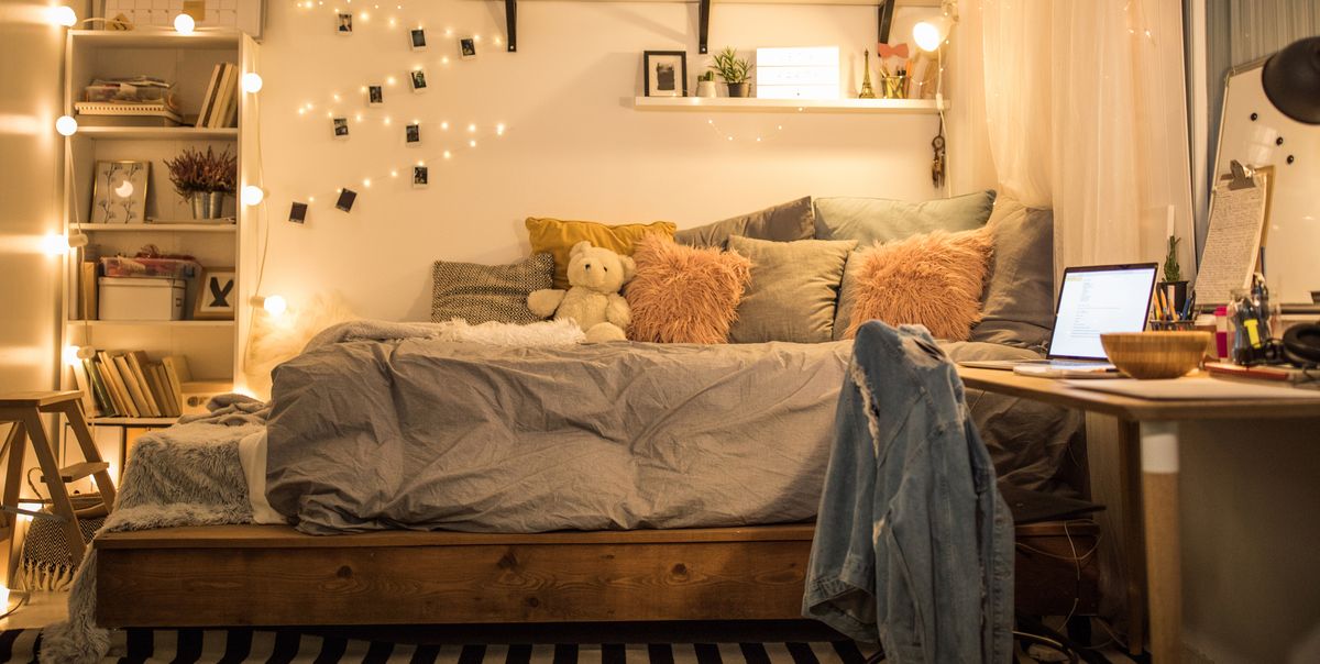 21 dorm room ideas and decor to make halls feel like home