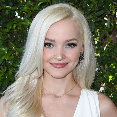 Dove Cameron Having Sex - Dove Cameron Is Getting Hate for Her Braless Instagram Selfies