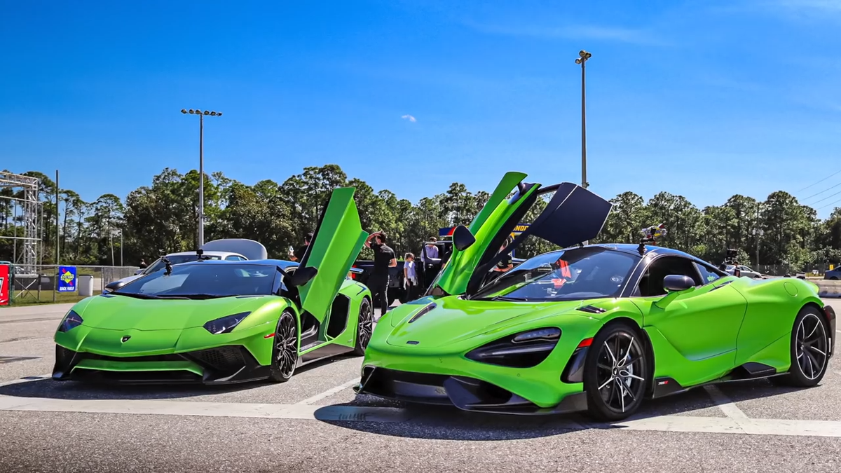 Video: McLaren 765LT vs. Lamborghini Aventador SV Drag Race