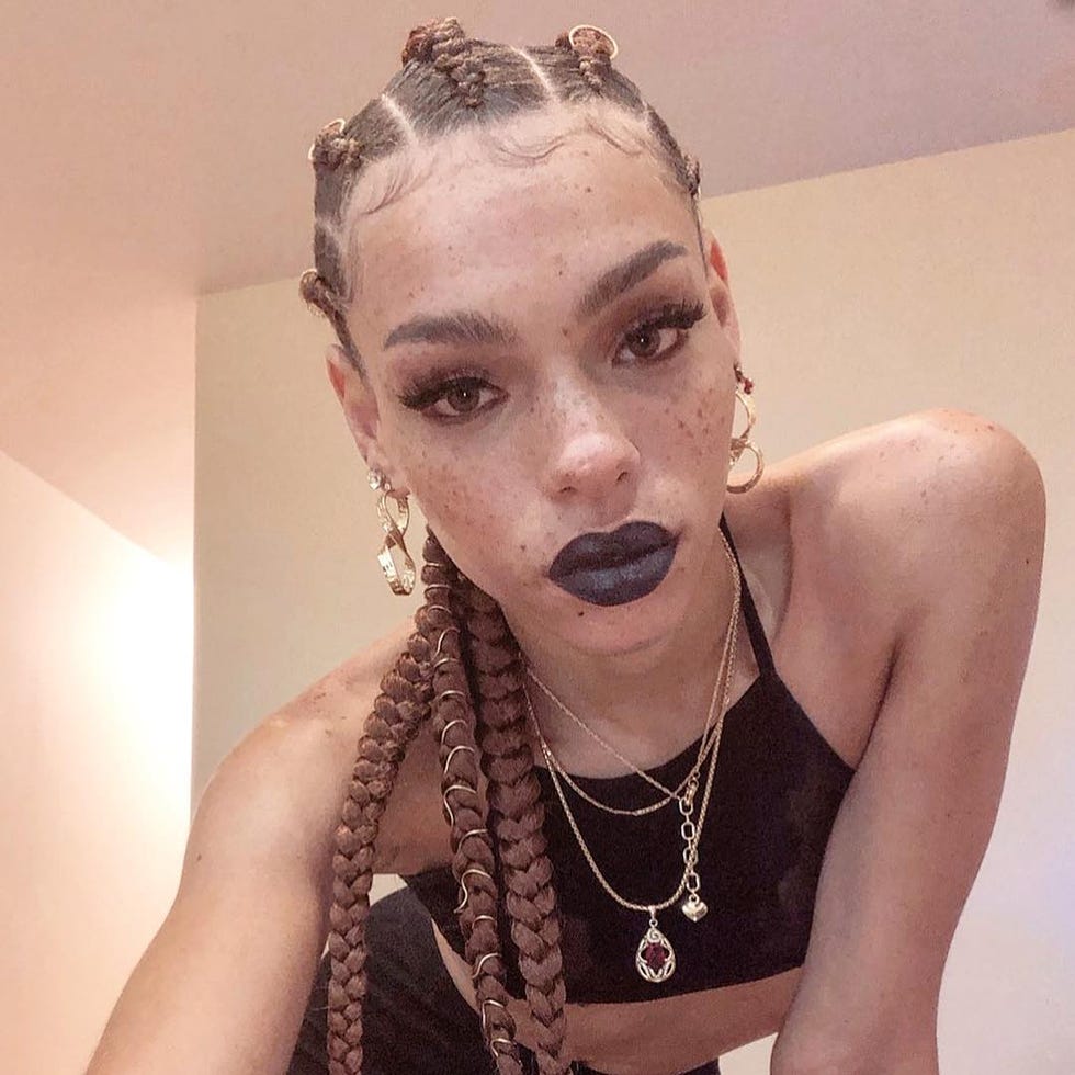 Savage x Fenty Model Carissa Pinkston Lied About Being Transgender to ...