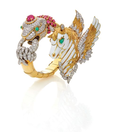 Jewellery, Fashion accessory, Gemstone, Ring, Diamond, Engagement ring, Body jewelry, Finger, Gold, Bangle, 