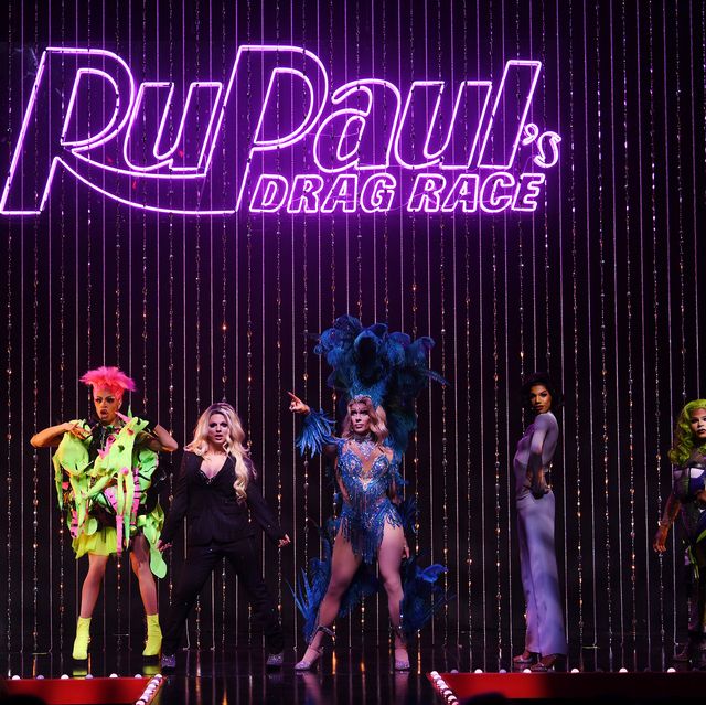las vegas, nevada   january 30  l   r  yvie oddly, derrick barry, kameron michaels, naomi smalls and vanessa vanjie mateo perform in the world premiere of rupauls drag race live at flamingo las vegas on january 30, 2020 in las vegas, nevada photo by denise truscellowireimage