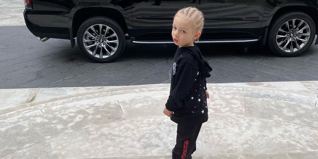 Drake Posted a Photo of His Son Adonis on His First Day of School Drake Posted a Photo of His Son Adonis on His First Day of School