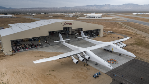 world's biggest planes  15 planes that dominate the skies