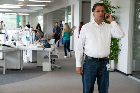 the dropout “flower of life” episode 105 with the walgreens deadline looming, elizabeth and sunny scramble to find solutions to their technological failures ian is drawn into elizabeth’s lawsuit against richard sunny balwani naveen andrews, shown photo by beth dubberhulu