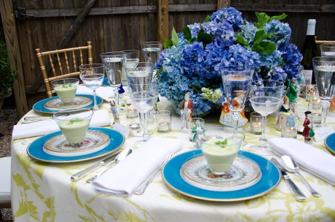 Blue, Porcelain, Blue and white porcelain, Cobalt blue, Tablecloth, Centrepiece, Table, Tableware, Flower, Dishware, 