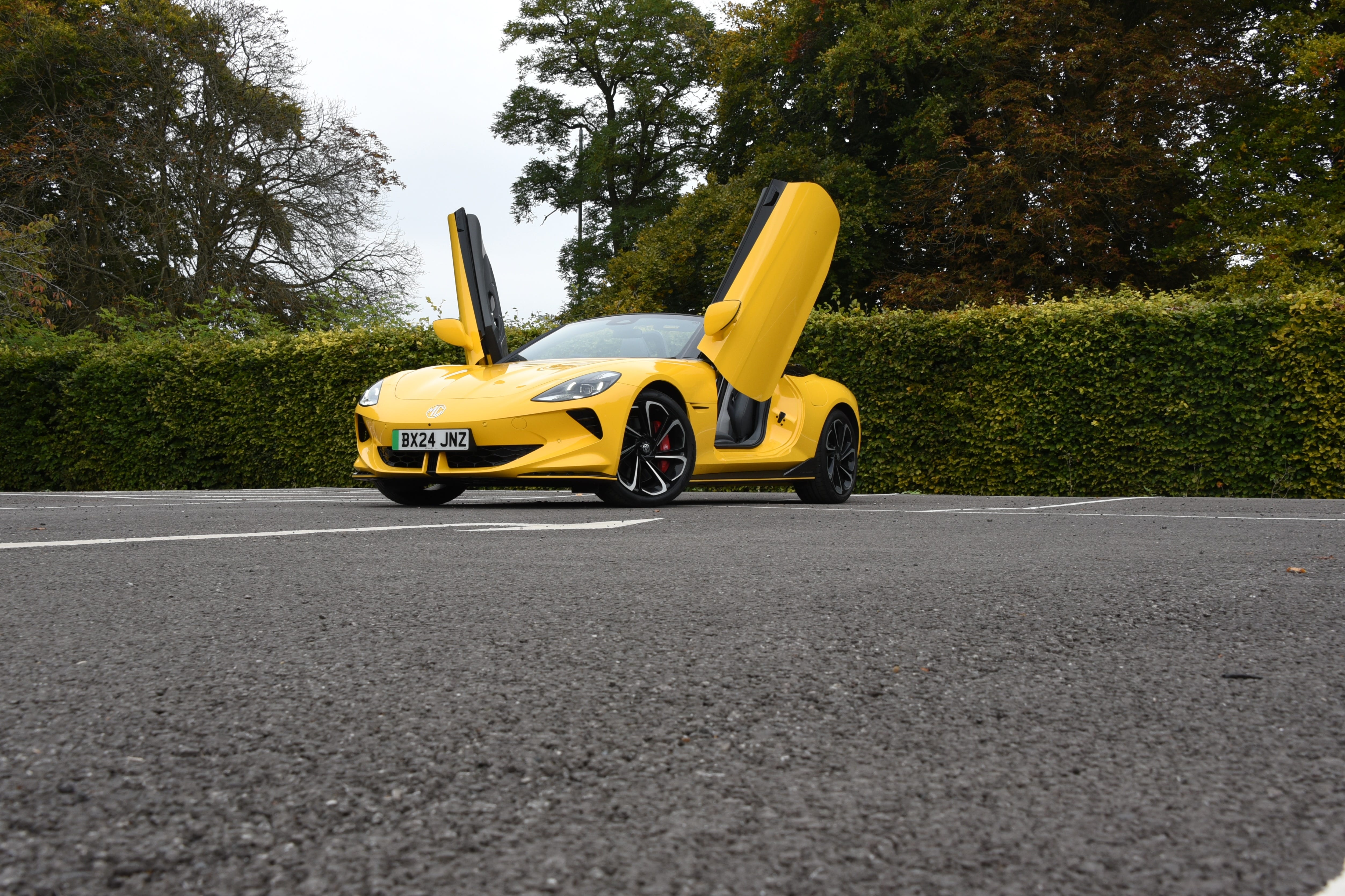 The MG Cyberster Is an EV Roadster with Gullwing Doors