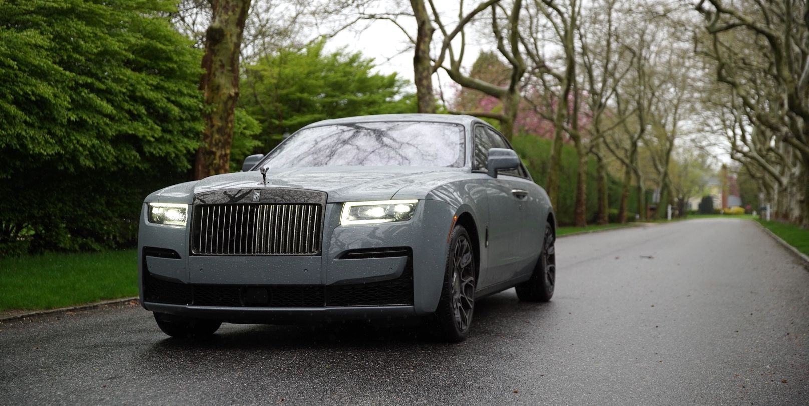The Rolls-Royce Ghost Black Badge Is All About the Details