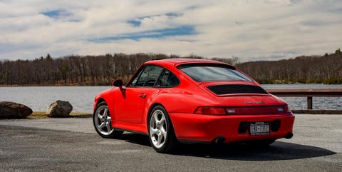 Porsche 911 993 generation red