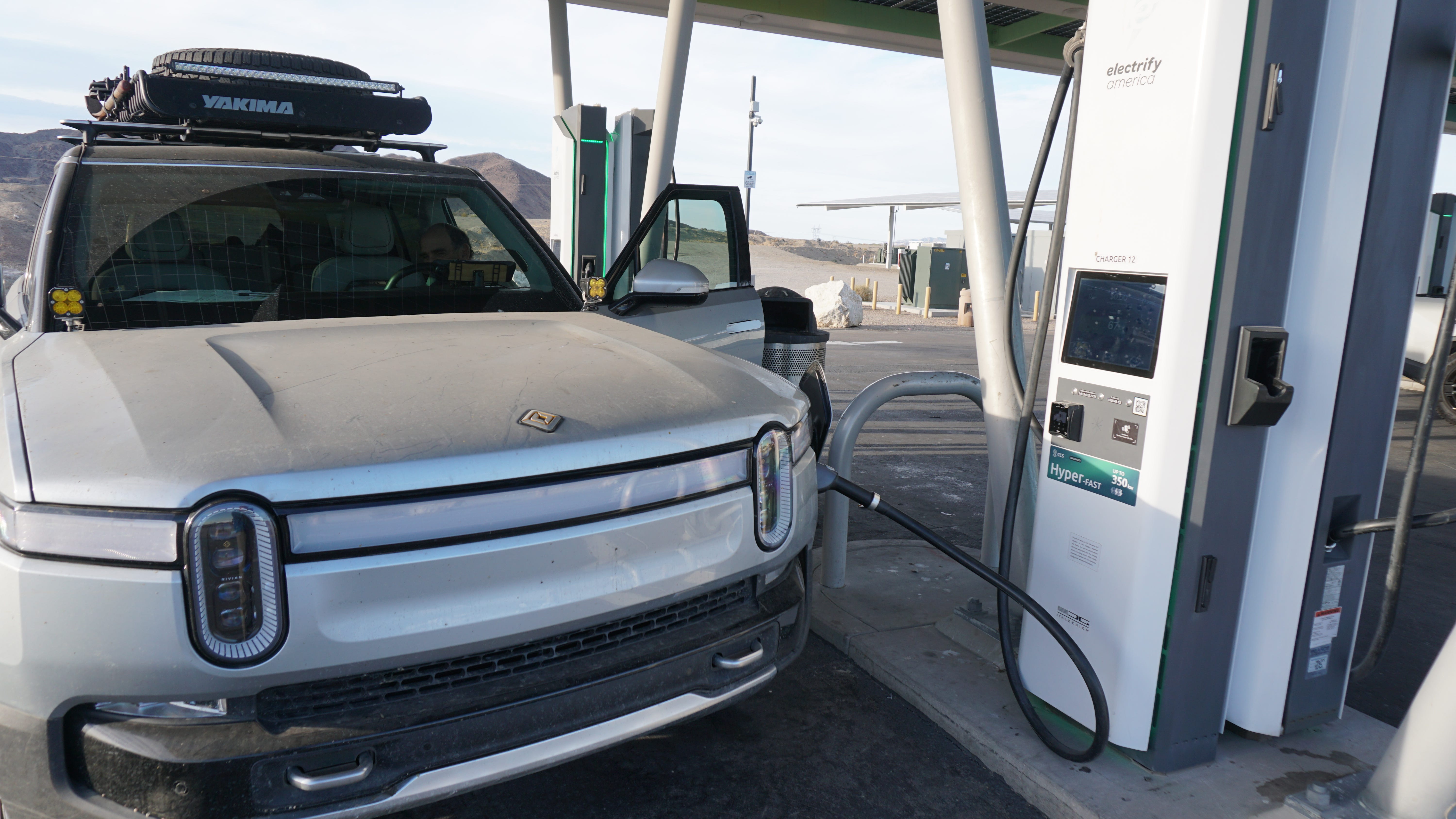 Is Better, Easier, Public EV Charging Coming to the US in 2025?